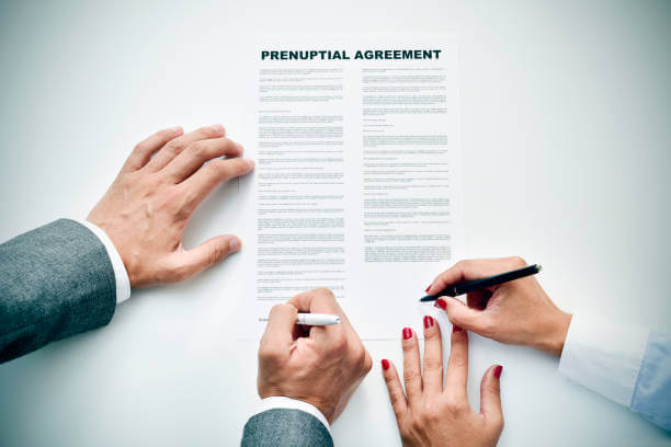 The Legal Benefits of Prenuptial Agreements: Common Misconceptions 1 Illustrate image prenuptial agreements